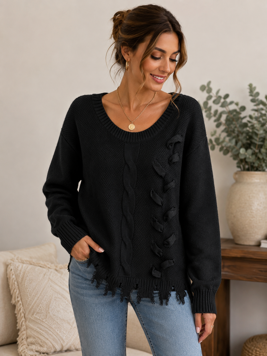 Women's Distressed Knit Sweater – Chunky Crew Neck Long Sleeve Jumper | Fringe Hem Casual Winter Pullover